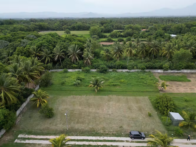 ¡OPORTUNIDAD ÚNICA! Terreno en Complejo Privado Camino a Costa del Sol - Imagen 2