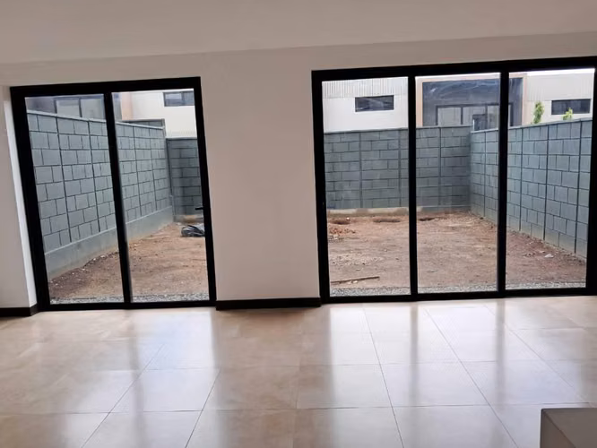Alquilo Casa Moderna En Puerta Del Bálsamo Nuevo Cuscatlán - Imagen 4