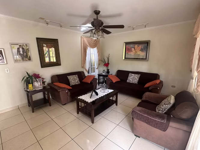 CASA EN ALQUILER | JARDINES DE LA CIMA 3 - Imagen 2