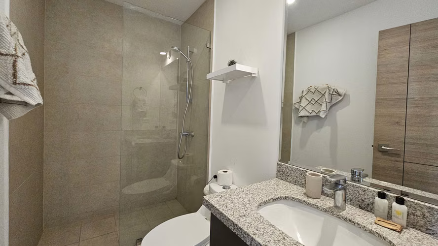 Venta de apartamento en La Mascota, Torre Tre Lum - Imagen 9