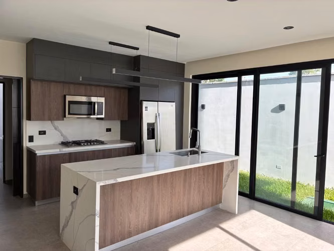 VENTA DE CASA EN RESIDENCIAL KAUKALI, Nuevo Cuscatlán - Imagen 3