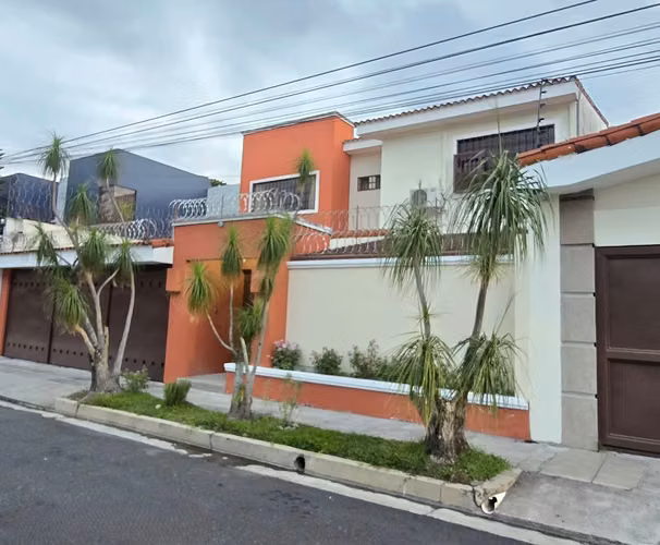 Venta de casa en Cumbres de Cuscatlán Antiguo Cuscatlán - Imagen 6