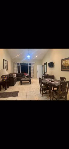 Apto Amplio Totalmente Amueblado enSan Benito | US$1,200