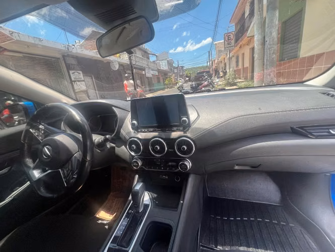 Nissan Sentra 2022 Bolsas Buenas - Imagen 4