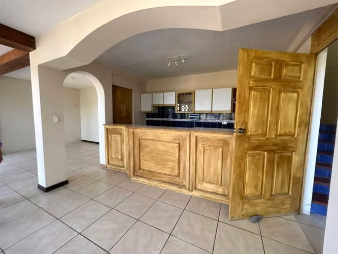 Se Vende Casa En Lomas De Altamira 2,324v Privado - Imagen 2