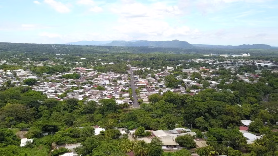 Terreno 10,286 v² con Vista al Volcán y Huerto Frutal - Sonsonate - Imagen 3