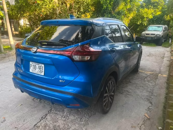 Nissan kicks SV 4x2 bolsas de aire buenas 2021 - Imagen 5