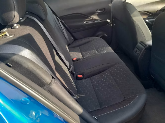 Nissan kicks sv 2023 - Imagen 4