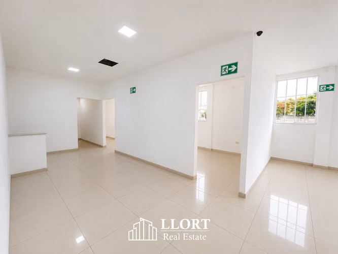 Bodega Industrial REMODELADA en ALQUILER en Intercomplex - Imagen 8