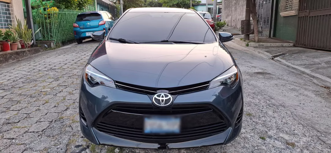 TOYOTA COROLLA STANDARD DE AGENCIA ¡NUNCA CHOCADO! SOLO 50MIL KM ORIGINALES ¡IMPECABLE!
