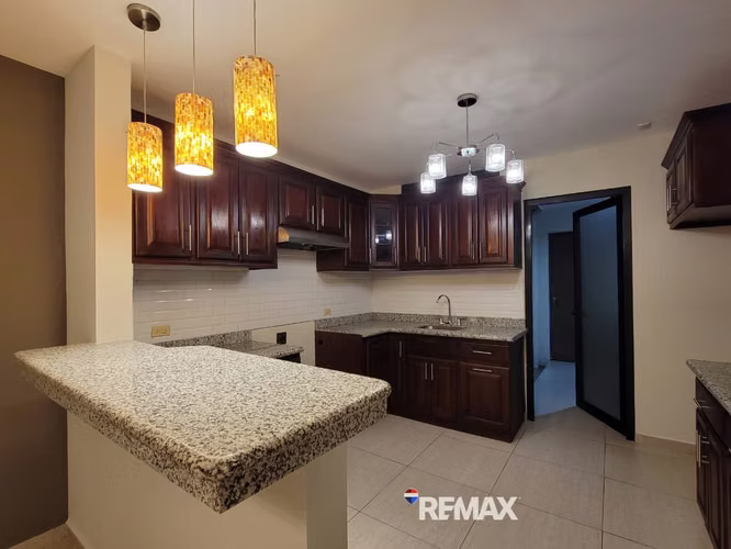 RESIDENCIAL CUSCATLÁN | CASA EN ALQUILER | MODERNA | 4 HABITACIONES - Imagen 5