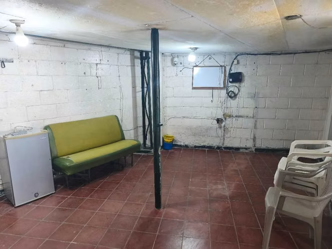 ALQUILER DE BODEGA EN SANTA ANITA - Imagen 2