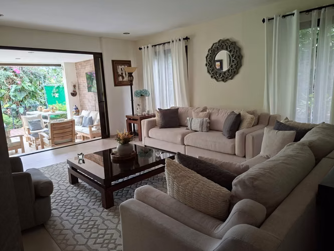 CASA en TUSCANIA (Residencial Privado) - Imagen 3