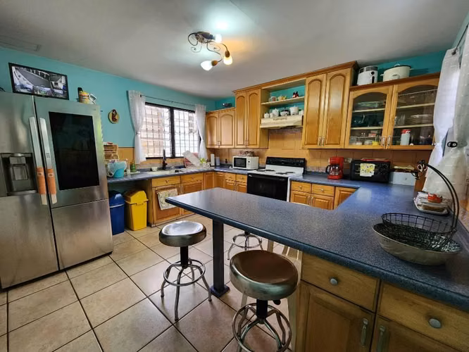 Se Vende Casa en La Montaña III, Santa Tecla - Imagen 3