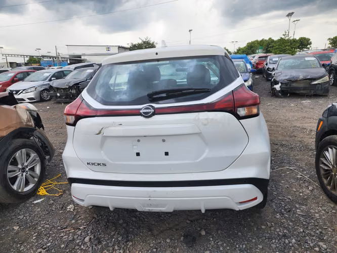 NISSAN KICKS SV 2024 YA EN ADUANA - Imagen 6