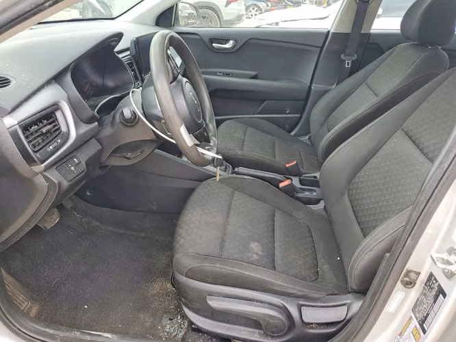 KIA RIO 2023 - Imagen 6