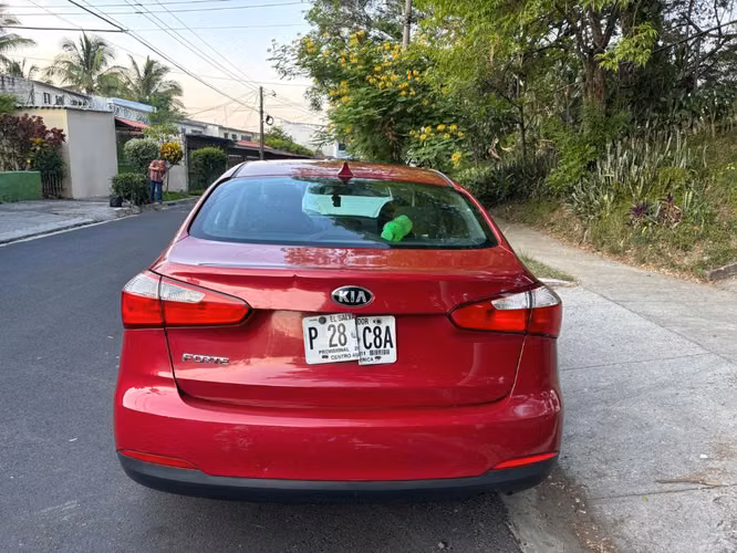 Kia Forte 2016 - Imagen 4