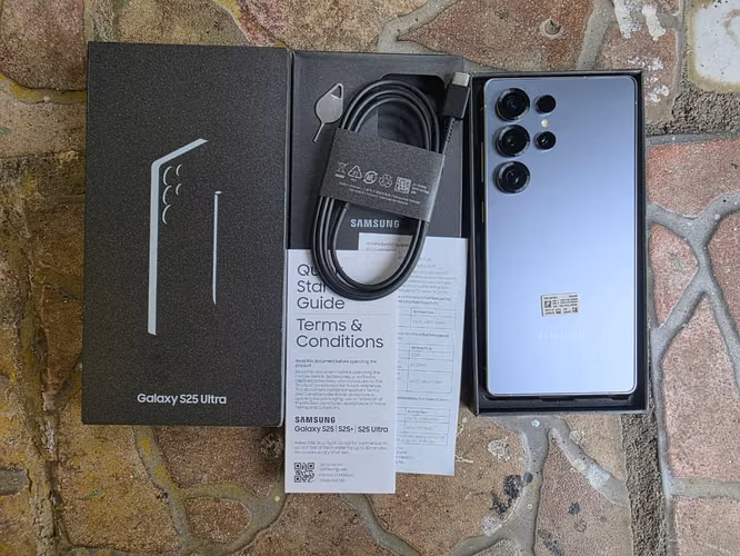 SAMSUNG S25 ULTRA