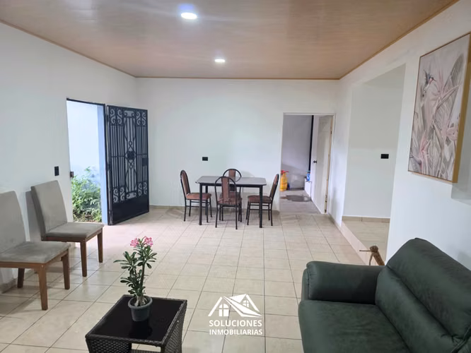 SE VENDE CASA REMODELADA | UBICADA EN ATIQUIZAYA, AHUACHAPÁN - Imagen 2