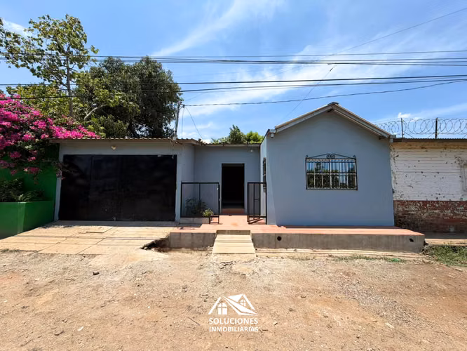 SE VENDE CASA REMODELADA | UBICADA EN ATIQUIZAYA, AHUACHAPÁN
