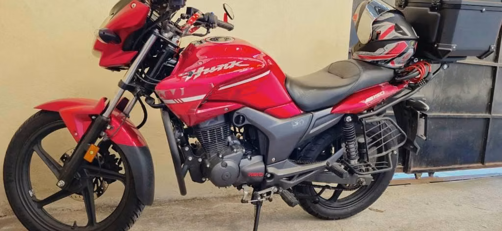 Se vende Hero Hunk 150