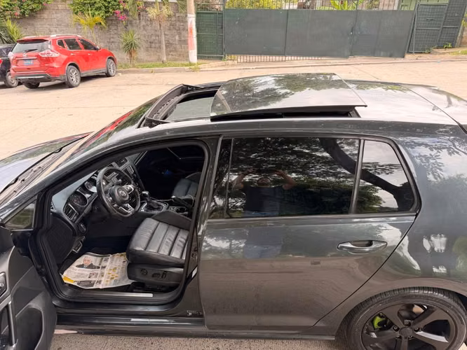 Se vende GTI MK7 de agencia