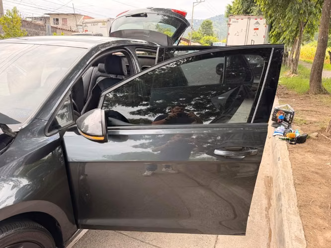 Se vende GTI MK7 de agencia