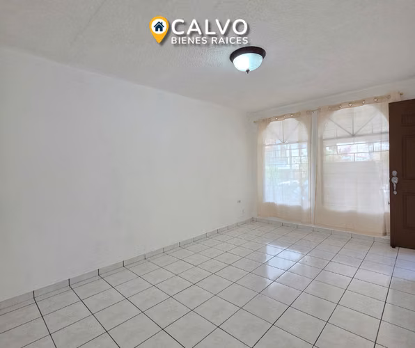 Casa en Alquiler | Pinares de Suiza, Santa Tecla - Imagen 2