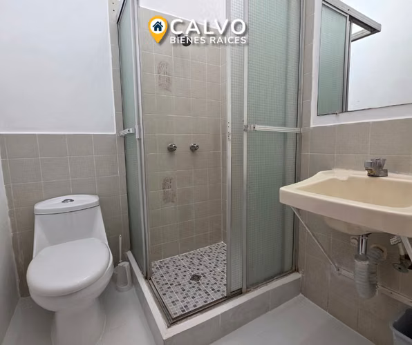 Casa en Alquiler | Pinares de Suiza, Santa Tecla - Imagen 8