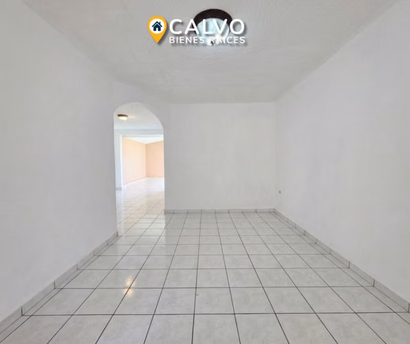 Casa en Alquiler | Pinares de Suiza, Santa Tecla - Imagen 3