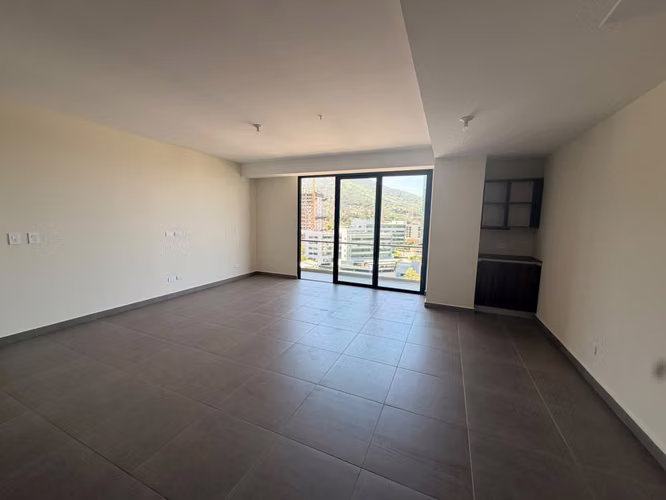 SE ALQUILA APARTAMENTO 8.VII HOMES ESCALÓN, tiene 120 m² - Imagen 16