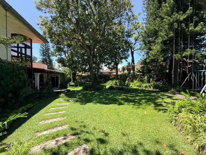 SE VENDE CASA PALMIRA, TIENE 1,700 v² de terreno Y 750m² de construcción