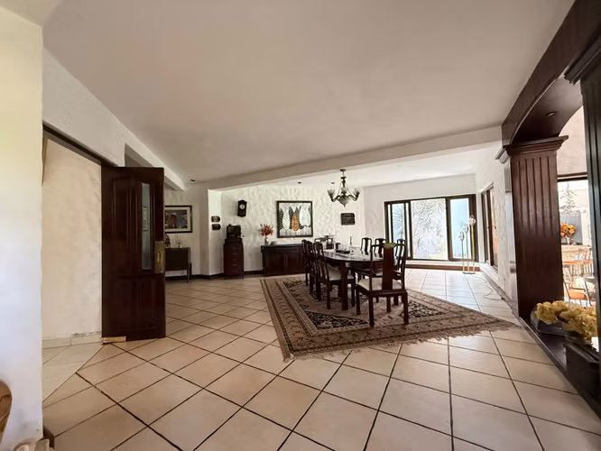 SE VENDE CASA PALMIRA, TIENE 1,700 v² de terreno Y 750m² de construcción - Imagen 2