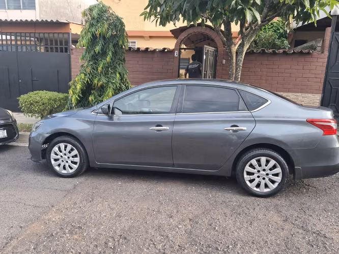 NISSAN SENTRA 2019