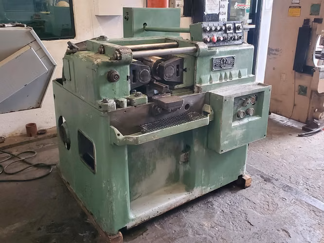 ROSCADORA PEE-WEE 24 TON - Imagen 2