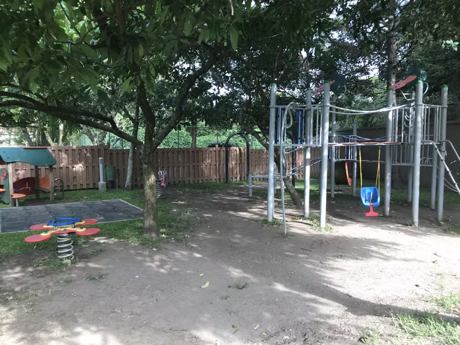 VENTA CASA PORTAL LA CASTELLANA, SAN BENITO, SIN MUEBLES