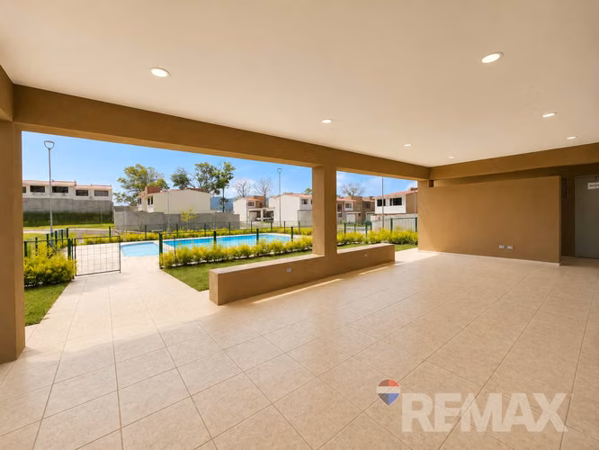 Casa nueva en alquiler en Paseo del Prado