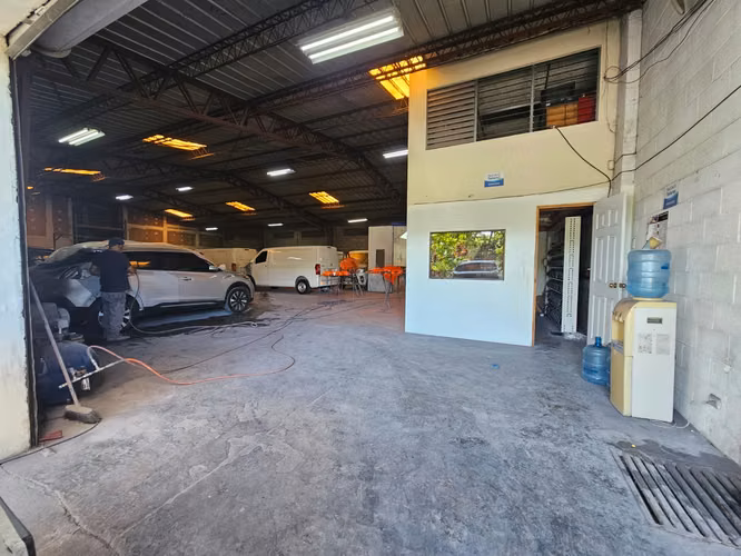 BODEGA COMERCIAL EN ALQUILER EN SANTA ELENA, ANTIGUO CUSCATLAN - Imagen 4