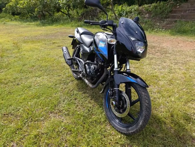 Pulsar 180 Año 2020