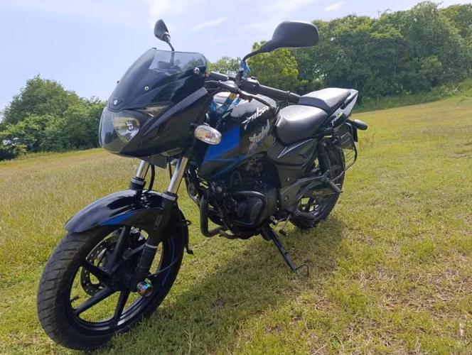 Pulsar 180 Año 2020