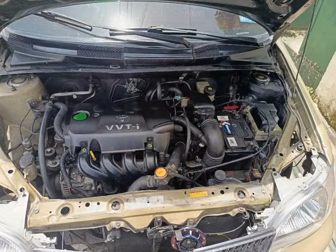 Toyota Echo 2000 /a/c/Automático