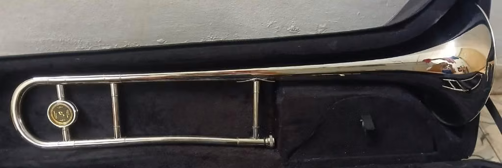 Trombón de bara marca JP