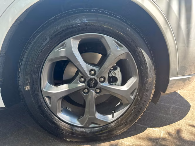 Ford Escape ST-Line Híbrida 2023 | Solo 8,300 km