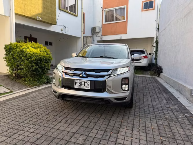 Mitsubishi outlander sport 2024 BOLSAS BUENAS (TODAS)