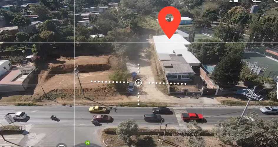 VENTA DE BODEGAS, FÁBRICA Y SALA DE VENTAS EN SANTA ANA, 851 mts2, ZONA COMERCIAL, SALIDA HACIA AHUACHAPAN Y CANDELARIA DE LA FRONTERA - Imagen 7