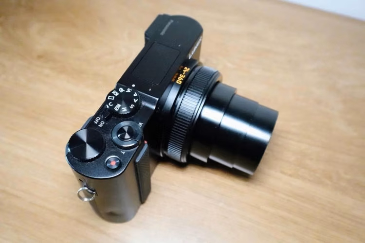 Vendo o cambio Cámara Panasonic Lumix TZ200 (Sensor 1", Zoom Leica, 4K) - Impecable