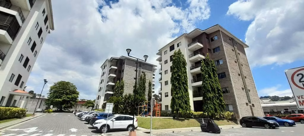Venta de apartamento amueblado inversión o vivir zona San Salvador