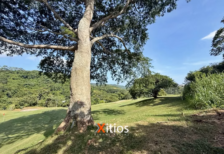 Venta de Terreno en El Encanto Golf con VISTA