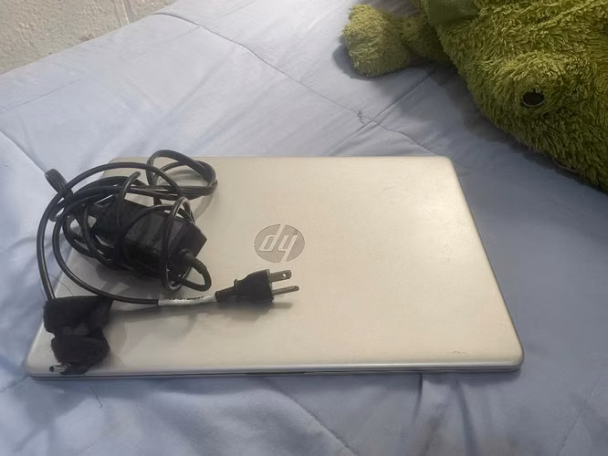Laptop Hp - Imagen 3
