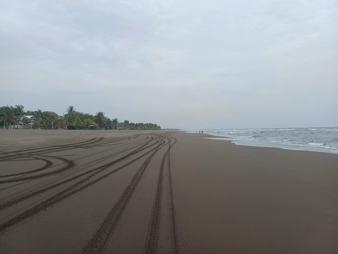 LOTE EN VENTA EN PLAYA MALIBÚ- QUINTAS DE MIRAMAR - Imagen 2